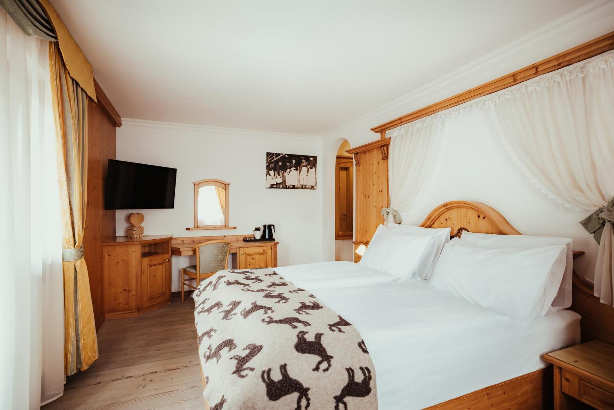 Hotel Alpenrose Arabba Esterno foto